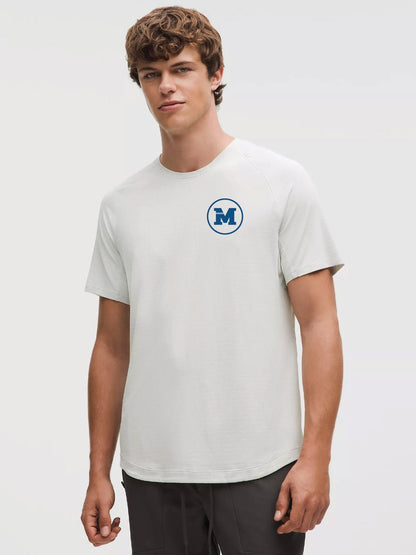 Mississauga Canoe Club | Lululemon Men's License to Train Short Sleeve Shirt - Oddball Workshop